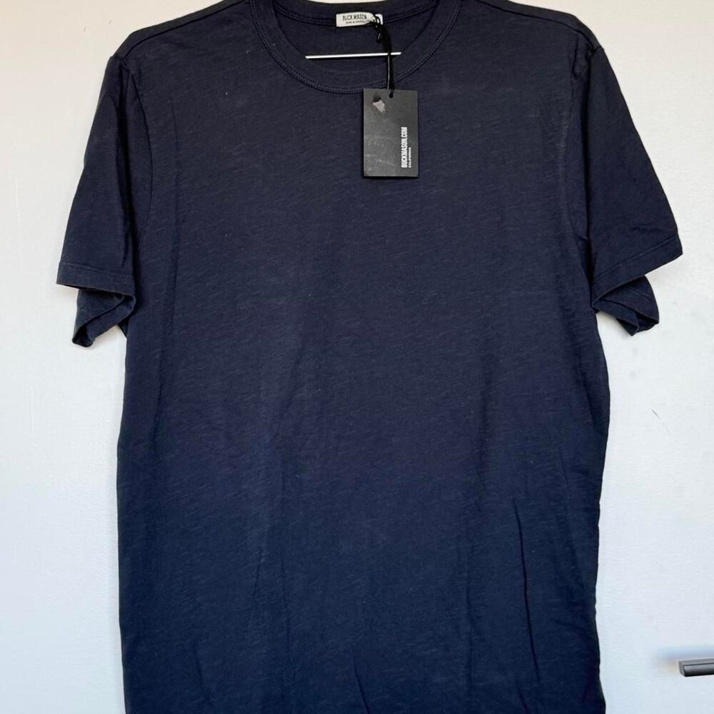 Buck-mason Men's Navy and Blue T-shirt
